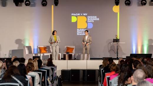 Anne Kaiser, Page, und Conrad Breyer, W&V, moderieren die Design Business Days