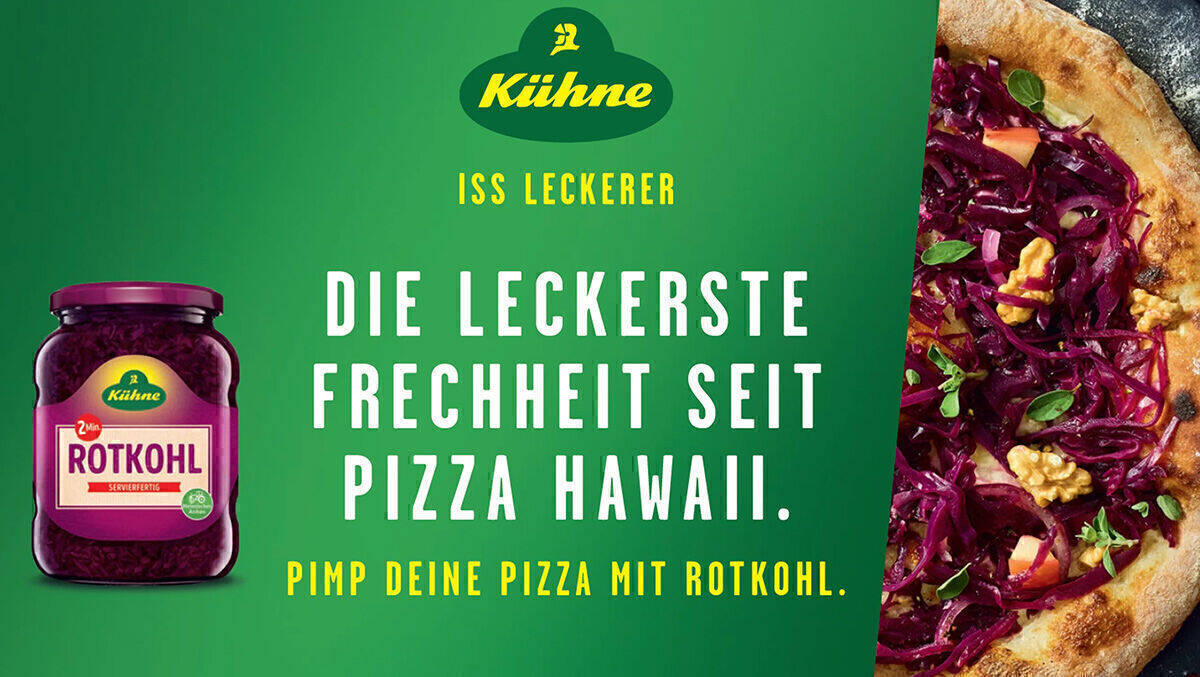 Mal Herzchen, mal Herzinfarkt. Egal ist die Rotkohl-Pizza von Kühne jedenfalls niemandem.