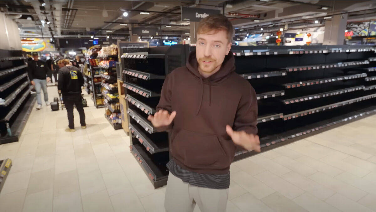 MrBeast geht bei Edeka groß einkaufen.