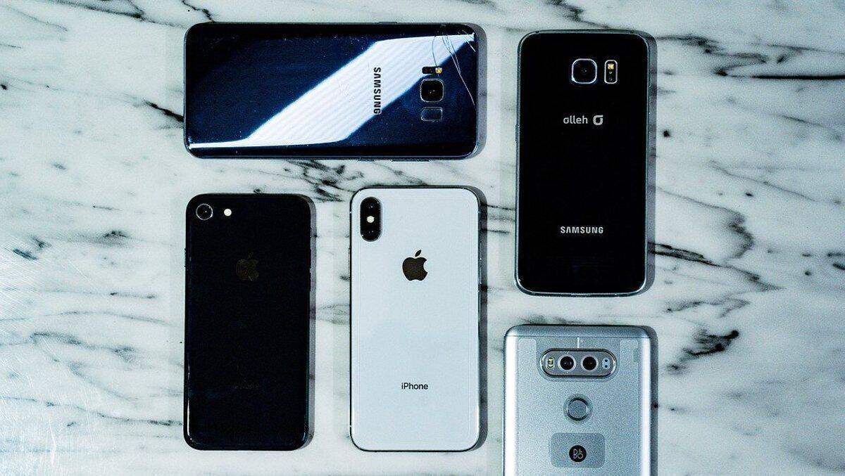 Smartphone-Battle: Samsung oder iPhone, das ist die große Frage.  